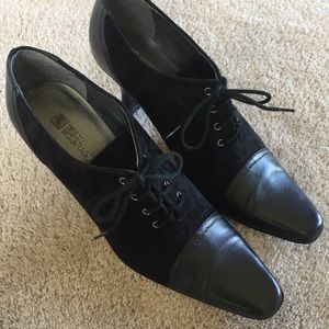 White Mountain Charlize Black Leather/Suede Bootie